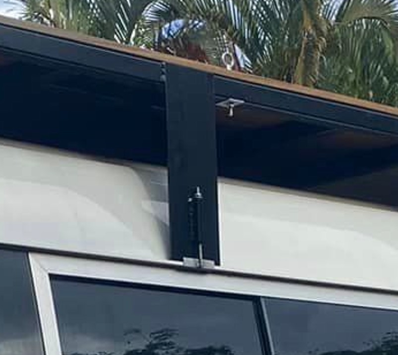 1x OZ10 DIY Gutter Mount Tower Long Clamp
