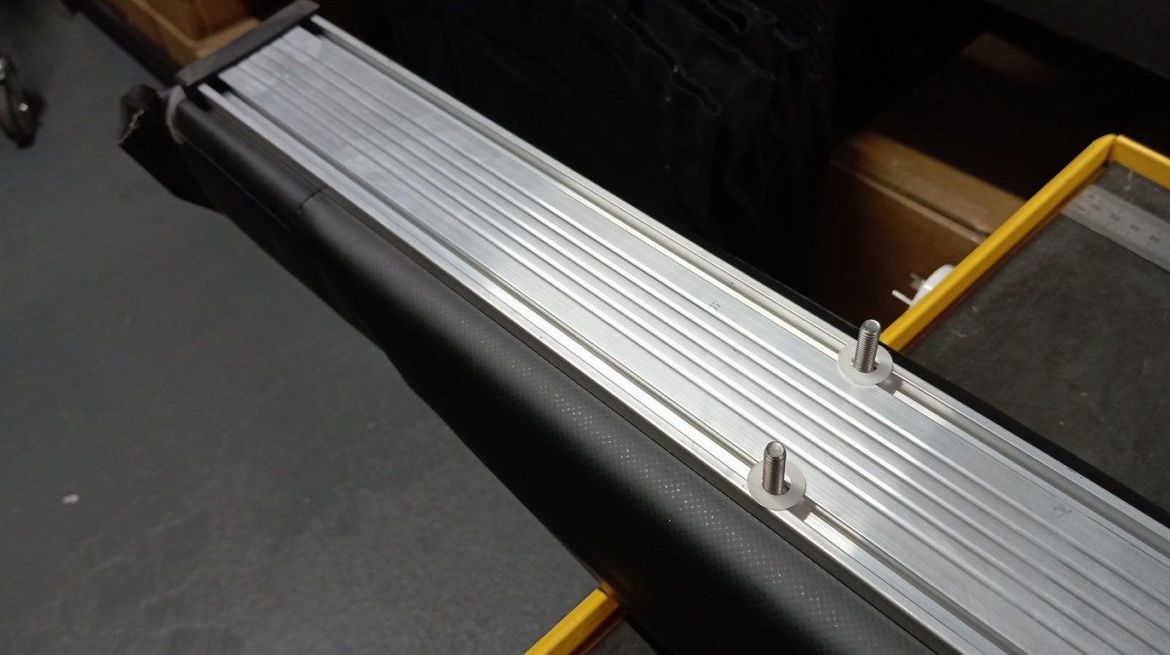 Ozroofracks | Mazda T3500 Roof Racks
