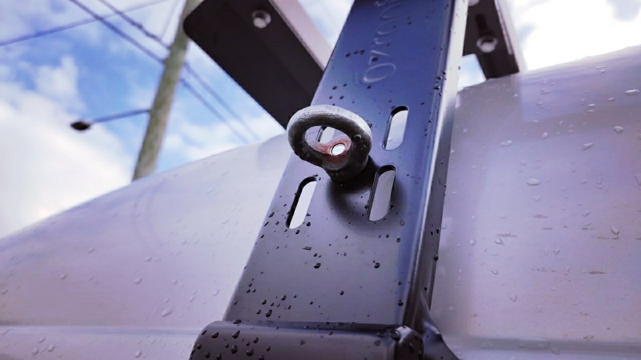 Ozroofracks | Gutter Mount Roof