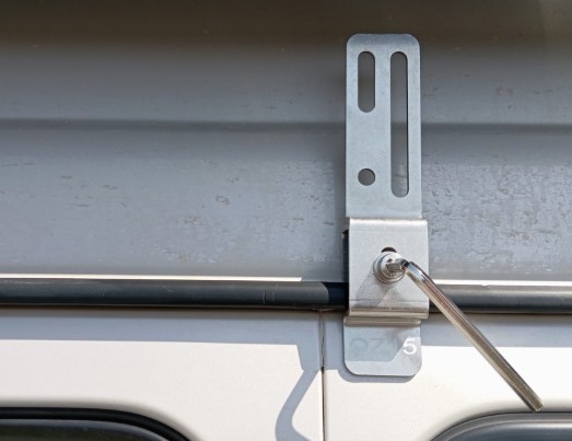Ozroofracks | Gutter Mount Roof Rack Brackets